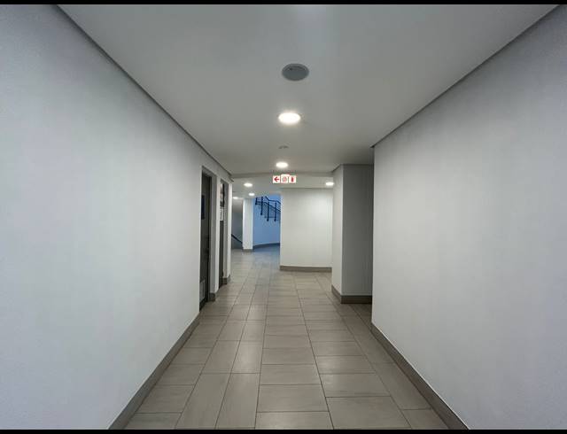 1,066M² OFFICE TO LET IN SANDTON CENTRAL